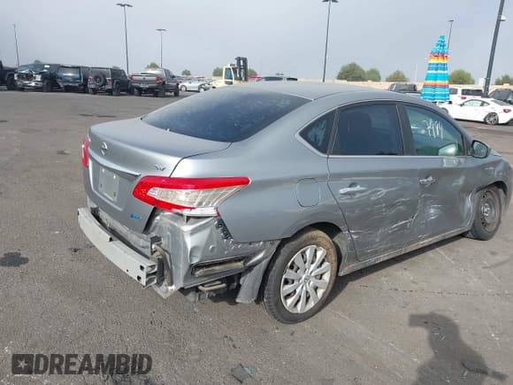 ✅ 2014 Nissan Sentra SR • VIN: 3N1AB7AP4EY222625 • Lot: 43847984. Listed on IAAI with 97,511 mi. Free auction sales archive from the USA and detailed vehicle history report at DreamBid. Image 4.