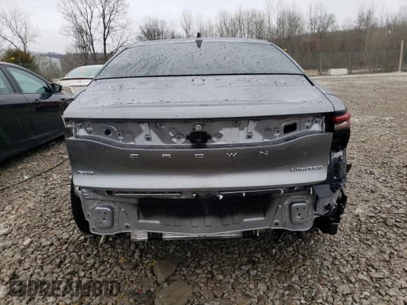 ✅ 2023 Toyota Crown XLE • VIN: JTDAAAAF7P3004744 • Лот: 45863004. Опубликован ранее на Copart с пробегом 20 767 миль. Бесплатный доступ к архиву аукционных продаж из США и подробный отчёт об истории автомобиля на DreamBid. Изображение 6.