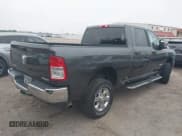 ✅ 2024 Ram 2500 Big Horn • VIN: 3C6UR5DL4RG311214 • Лот: 43792023. Опубликован ранее на IAAI с пробегом 44 215 миль. Бесплатный доступ к архиву аукционных продаж из США и подробный отчёт об истории автомобиля на DreamBid. Изображение 4.