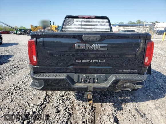 ✅ 2021 GMC Sierra 3500HD Denali • VIN: 1GT49WEY2MF108826 • Лот: 52396285. Опубликован ранее на Copart с пробегом 40 469 миль. Бесплатный доступ к архиву аукционных продаж из США и подробный отчёт об истории автомобиля на DreamBid. Изображение 6.