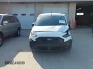 ✅ 2020 Ford Transit Connect XL • VIN: NM0LS7E20L1461348 • Lot: 42901091. Wystawiony na IAAI z przebiegiem 110 809 mil. Bezpłatny archiwum sprzedaży aukcyjnych z USA i szczegółowy raport historii pojazdu na DreamBid. Zdjęcie 12.