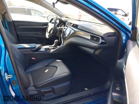 ✅ 2019 Toyota Camry SE • VIN: 4T1B11HK3KU190062 • Lot: 43437717. Listed on IAAI with 76,730 mi. Free auction sales archive from the USA and detailed vehicle history report at DreamBid. Image 5.