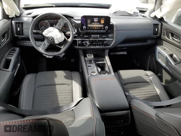 ✅ 2025 Nissan Pathfinder Rock Creek • VIN: 5N1DR3BD2SC202831 • Lot: 48808375. Wystawiony na Copart z przebiegiem 310 mil. Bezpłatny archiwum sprzedaży aukcyjnych z USA i szczegółowy raport historii pojazdu na DreamBid. Zdjęcie 8.