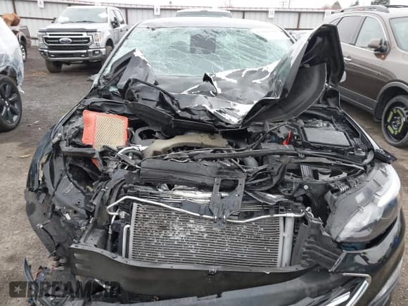 ✅ 2024 Chevrolet Malibu LT • VIN: 1G1ZD5ST3RF153443 • Lot: 43815956. Wystawiony na IAAI z przebiegiem 33 486 mil. Bezpłatny archiwum sprzedaży aukcyjnych z USA i szczegółowy raport historii pojazdu na DreamBid. Zdjęcie 6.