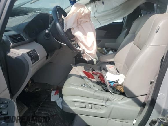 ✅ 2014 Honda Odyssey EX-L • VIN: 5FNRL5H64EB132594 • Lot: 83873195. Listed on Copart with Not provided. Free auction sales archive from the USA and detailed vehicle history report at DreamBid. Image 7.