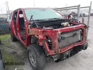 ✅ 2021 Chevrolet Suburban LT • VIN: 1GNSCCKD8MR138864 • Lot: 41296984. Listed on IAAI with Not provided. Free auction sales archive from the USA and detailed vehicle history report at DreamBid. Image 1.