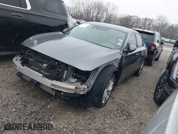 ✅ 2020 Honda Accord LX • VIN: 1HGCV1F13LA126700 • Лот: 41199235. Опубликован ранее на IAAI с пробегом 37 129 миль. Бесплатный доступ к архиву аукционных продаж из США и подробный отчёт об истории автомобиля на DreamBid. Изображение 2.