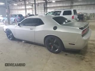 ✅ 2010 Dodge Challenger SRT-8 • VIN: 2B3CJ7DW5AH219133 • Lot: 67546894. Wystawiony na Copart z przebiegiem 87 395 mil. Bezpłatny archiwum sprzedaży aukcyjnych z USA i szczegółowy raport historii pojazdu na DreamBid. Zdjęcie 2.