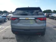 ✅ 2023 Chevrolet Traverse LS • VIN: 1GNERFKW9PJ103686 • Lot: 43548029. Wystawiony na IAAI z przebiegiem 16 853 mil. Bezpłatny archiwum sprzedaży aukcyjnych z USA i szczegółowy raport historii pojazdu na DreamBid. Zdjęcie 16.