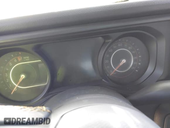 ✅ 2024 Jeep Gladiator Willys • VIN: 1C6HJTAG7RL109913 • Лот: 41419209. Опубликован ранее на IAAI с пробегом 6 581 миль. Бесплатный доступ к архиву аукционных продаж из США и подробный отчёт об истории автомобиля на DreamBid. Изображение 7.