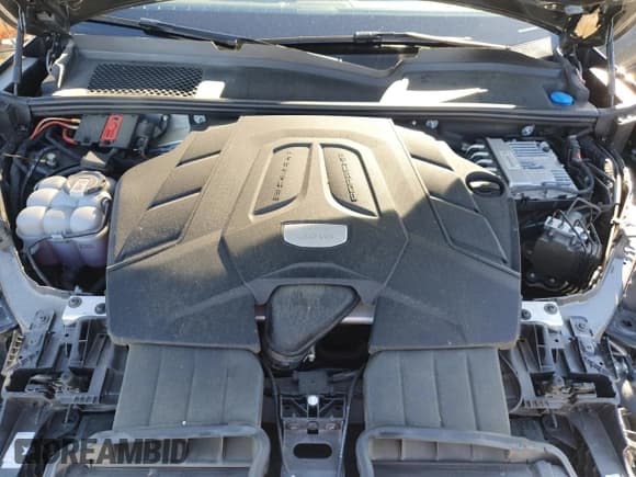 ✅ 2023 Porsche Cayenne • VIN: WP1BA2AY9PDA26281 • Lot: 82383995. Wystawiony na Copart z przebiegiem 22 025 mil. Bezpłatny archiwum sprzedaży aukcyjnych z USA i szczegółowy raport historii pojazdu na DreamBid. Zdjęcie 12.