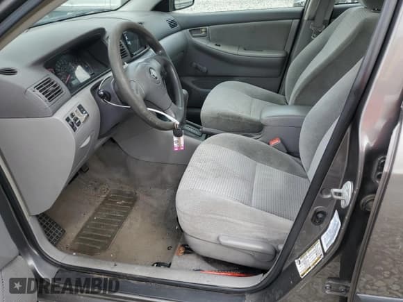 ✅ 2005 Toyota Corolla CE • VIN: 1NXBR32E05Z389615 • Lot: 81643345. Listed on Copart with 247,659 mi. Free auction sales archive from the USA and detailed vehicle history report at DreamBid. Image 7.