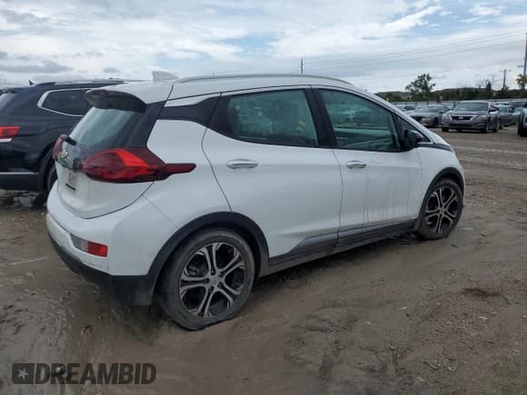 ✅ 2021 Chevrolet Bolt EV Premier • VIN: 1G1FZ6S06M4113717 • Lot: 73704674. Wystawiony na Copart z przebiegiem 62 120 mil. Bezpłatny archiwum sprzedaży aukcyjnych z USA i szczegółowy raport historii pojazdu na DreamBid. Zdjęcie 3.