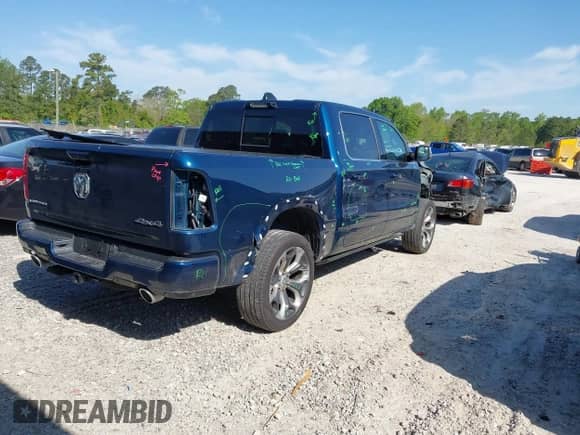 2023 Ram 1500 Limited с VIN 1C6SRFHT3PN635007, выставлен на аукционе IAAI как лот 42019635 с пробегом 27 829 миль миль и . История ставок и продаж доступна на DreamBid. Изображение 4.