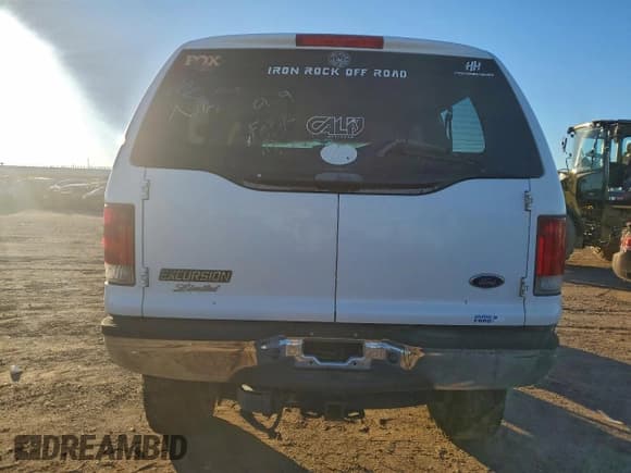 ✅ 2002 Ford Excursion Special Serv • VIN: 1FMNU41S12EA86339 • Lot: 95908045. Wystawiony na Copart z przebiegiem 268 829 mil. Bezpłatny archiwum sprzedaży aukcyjnych z USA i szczegółowy raport historii pojazdu na DreamBid. Zdjęcie 6.