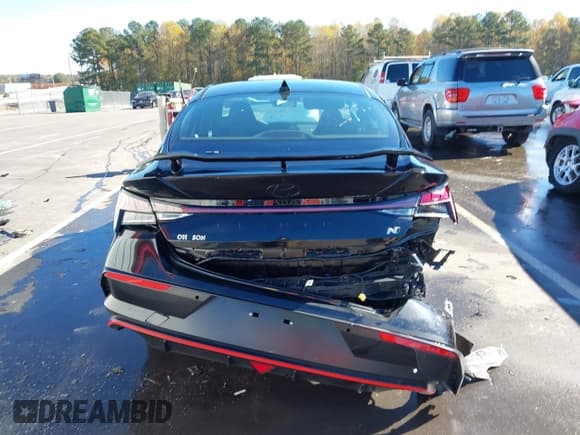 ✅ 2025 Hyundai Elantra • VIN: KMHLW4DK8SU025489 • Lot: 43586255. Listed on IAAI with 4,167 mi. Free auction sales archive from the USA and detailed vehicle history report at DreamBid. Image 17.