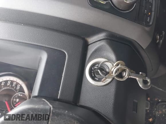 ✅ 2016 Ram 1500 Tradesman • VIN: 3C6JR7DG8GG352931 • Lot: 42894830. Listed on IAAI with 183,980 mi. Free auction sales archive from the USA and detailed vehicle history report at DreamBid. Image 11.