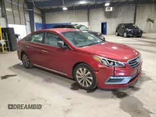 2015 Hyundai Sonata Limited z VIN 5NPE34AF1FH216832, wystawiony jako Copart lot #86785235 z przebiegiem 128 403 mil mil oraz Szkoda całkowita • Salvage title. Historia ofert i sprzedaży dostępna na DreamBid. Obrazek 4.