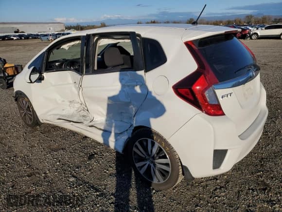 ✅ 2017 Honda Fit EX • VIN: JHMGK5H70HS012252 • Lot: 93689165. Listed on Copart with 117,356 mi. Free auction sales archive from the USA and detailed vehicle history report at DreamBid. Image 2.