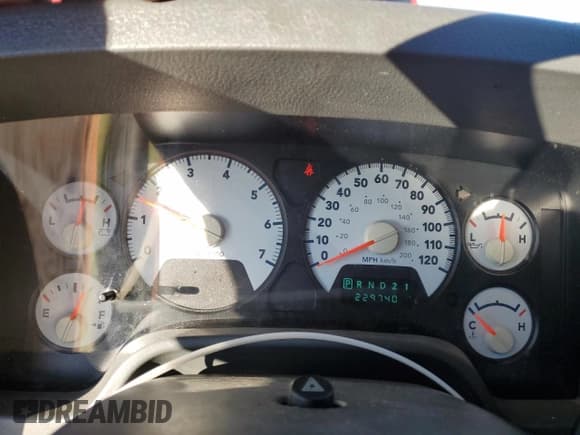 ✅ 2007 Dodge 1500 SLT • VIN: 1D7HU18237S231806 • Lot: 79655054. Wystawiony na Copart z przebiegiem 229 740 mil. Bezpłatny archiwum sprzedaży aukcyjnych z USA i szczegółowy raport historii pojazdu na DreamBid. Zdjęcie 9.