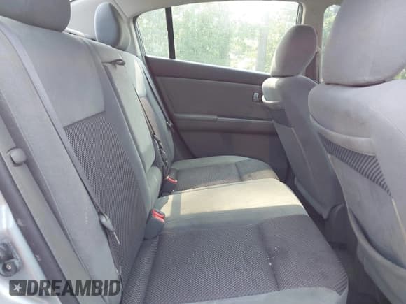 ✅ 2007 Nissan Sentra S • VIN: 3N1AB61E47L717934 • Лот: 42387776. Опубликован ранее на IAAI с пробегом 184 855 миль. Бесплатный доступ к архиву аукционных продаж из США и подробный отчёт об истории автомобиля на DreamBid. Изображение 8.