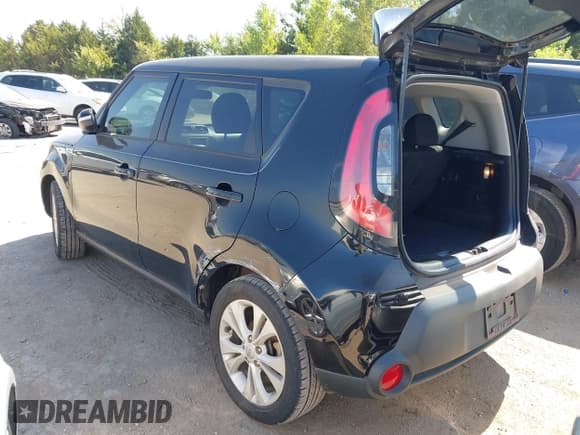✅ 2014 Kia Soul + • VIN: KNDJP3A58E7078424 • Lot: 43303941. Wystawiony na IAAI z przebiegiem 145 705 mil. Bezpłatny archiwum sprzedaży aukcyjnych z USA i szczegółowy raport historii pojazdu na DreamBid. Zdjęcie 3.
