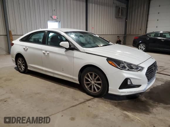 2018 Hyundai Sonata SE с VIN 5NPE24AF0JH606557, выставлен на аукционе Copart как лот 80921715 с пробегом 45 770 миль миль и Списание • Salvage title. История ставок и продаж доступна на DreamBid. Изображение 4.
