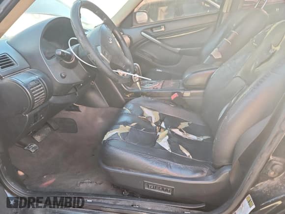 ✅ 2004 Infiniti G35 w/Leather • VIN: JNKCV51E54M106608 • Лот: 86482965. Опубликован ранее на Copart с пробегом 968 488 миль. Бесплатный доступ к архиву аукционных продаж из США и подробный отчёт об истории автомобиля на DreamBid. Изображение 7.