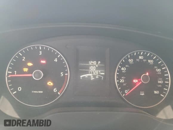 ✅ 2014 Volkswagen Jetta TDI • VIN: 3VWLL7AJXEM440541 • Lot: 68731465. Listed on Copart with 177,287 mi. Free auction sales archive from the USA and detailed vehicle history report at DreamBid. Image 9.