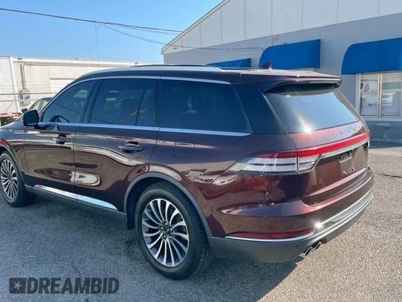 ✅ 2020 Lincoln Aviator Reserve • VIN: 5LM5J7WC4LGL18575 • Lot: 85508135. Wystawiony na Copart z przebiegiem 95 350 mil. Bezpłatny archiwum sprzedaży aukcyjnych z USA i szczegółowy raport historii pojazdu na DreamBid. Zdjęcie 3.