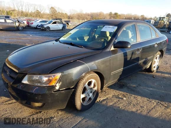 2006 Hyundai Sonata GLS with VIN 5NPEU46F16H133049, listed as a IAAI auction lot 41733385 with 139,014 mi miles and . Bid and sale history available at DreamBid. Image 2.