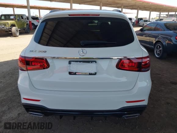 ✅ 2020 Mercedes-Benz GLC 300 • VIN: WDC0G8DB2LF692005 • Lot: 42928725. Listed on IAAI with 34,536 mi. Free auction sales archive from the USA and detailed vehicle history report at DreamBid. Image 15.