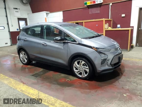 ✅ 2023 Chevrolet Bolt EV 1LT • VIN: 1G1FW6S08P4186035 • Lot: 79163604. Wystawiony na Copart z przebiegiem 28 839 mil. Bezpłatny archiwum sprzedaży aukcyjnych z USA i szczegółowy raport historii pojazdu na DreamBid. Zdjęcie 4.