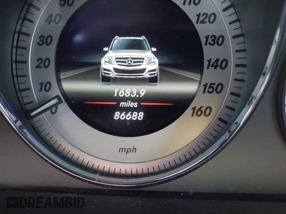 ✅ 2013 Mercedes-Benz GLK 350 • VIN: WDCGG8JB5DG061411 • Lot: 43665647. Wystawiony na IAAI z przebiegiem 86 688 mil. Bezpłatny archiwum sprzedaży aukcyjnych z USA i szczegółowy raport historii pojazdu na DreamBid. Zdjęcie 16.