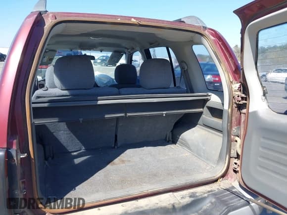 ✅ 2000 Suzuki Grand Vitara • VIN: JS3TE62V5Y4102944 • Лот: 41782009. Опубликован ранее на IAAI с пробегом 179 765 миль. Бесплатный доступ к архиву аукционных продаж из США и подробный отчёт об истории автомобиля на DreamBid. Изображение 8.