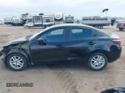 ✅ 2016 Scion iA • VIN: 3MYDLBZV2GY120886 • Lot: 43582142. Wystawiony na IAAI z przebiegiem 162 778 mil. Bezpłatny archiwum sprzedaży aukcyjnych z USA i szczegółowy raport historii pojazdu na DreamBid. Zdjęcie 15.