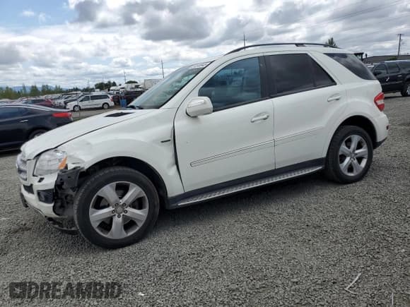 ✅ 2009 Mercedes-Benz M 320 • VIN: 4JGBB25EX9A510278 • Lot: 59348945. Wystawiony na Copart z przebiegiem 100 912 mil. Bezpłatny archiwum sprzedaży aukcyjnych z USA i szczegółowy raport historii pojazdu na DreamBid. Zdjęcie 1.