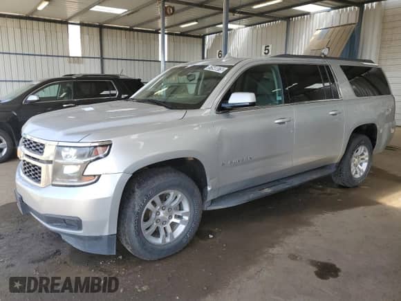 2018 Chevrolet Suburban LS z VIN 1GNSKGKC9JR129152, wystawiony jako Copart lot #51540075 z przebiegiem 371 516 mil mil oraz Czysty tytuł • Clean title. Historia ofert i sprzedaży dostępna na DreamBid. Obrazek 1.