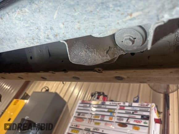 ✅ 2019 Chevrolet Silverado 2500HD Work Truck • VIN: 1GC1CREG4KF222935 • Лот: 43855560. Опубликован ранее на IAAI с пробегом 220 407 миль. Бесплатный доступ к архиву аукционных продаж из США и подробный отчёт об истории автомобиля на DreamBid. Изображение 1.