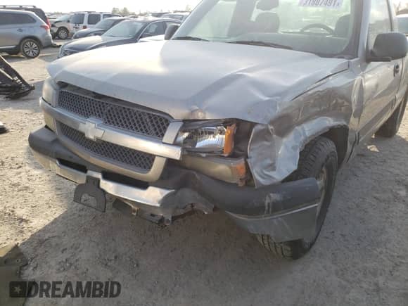 2003 Chevrolet Silverado 1500 Work Truck с VIN 1GCEC14V23Z145744, выставлен на аукционе Copart как лот 31887491 с пробегом 180 138 миль миль и Списание • Salvage title. История ставок и продаж доступна на DreamBid. Изображение 9.