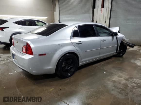 ✅ 2010 Chevrolet Malibu 1LS • VIN: 1G1ZB5EB6AF223577 • Lot: 79011264. Listed on Copart with 161,872 mi. Free auction sales archive from the USA and detailed vehicle history report at DreamBid. Image 3.