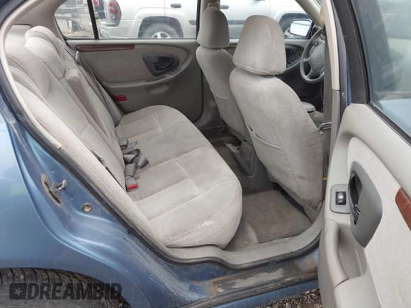 ✅ 1999 Oldsmobile Cutlass GL • VIN: 1G3NB52J1X6320759 • Lot: 42704934. Listed on IAAI with 155,123 mi. Free auction sales archive from the USA and detailed vehicle history report at DreamBid. Image 8.