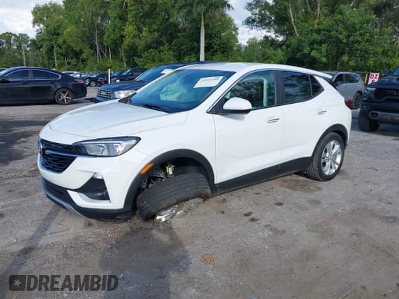 ✅ 2021 Buick Encore GX Preferred • VIN: KL4MMBS21MB162921 • Lot: 43523189. Wystawiony na IAAI z przebiegiem 23 276 mil. Bezpłatny archiwum sprzedaży aukcyjnych z USA i szczegółowy raport historii pojazdu na DreamBid. Zdjęcie 17.