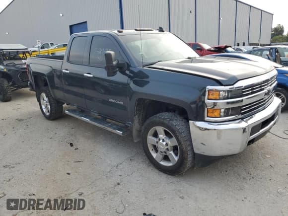 ✅ 2017 Chevrolet Silverado 2500HD Work Truck • VIN: 1GC2KUEG1HZ188311 • Lot: 66514175. Wystawiony na Copart z przebiegiem 86 078 mil. Bezpłatny archiwum sprzedaży aukcyjnych z USA i szczegółowy raport historii pojazdu na DreamBid. Zdjęcie 4.