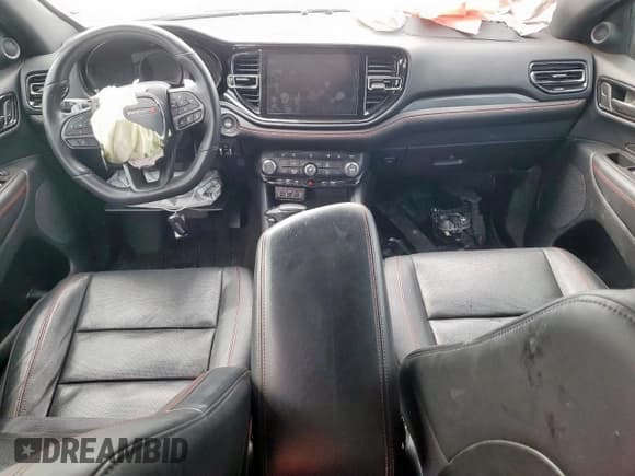 ✅ 2023 Dodge Durango GT • VIN: 1C4RDHDG9PC589866 • Lot: 60899155. Wystawiony na Copart z przebiegiem Nie podano. Bezpłatny archiwum sprzedaży aukcyjnych z USA i szczegółowy raport historii pojazdu na DreamBid. Zdjęcie 8.