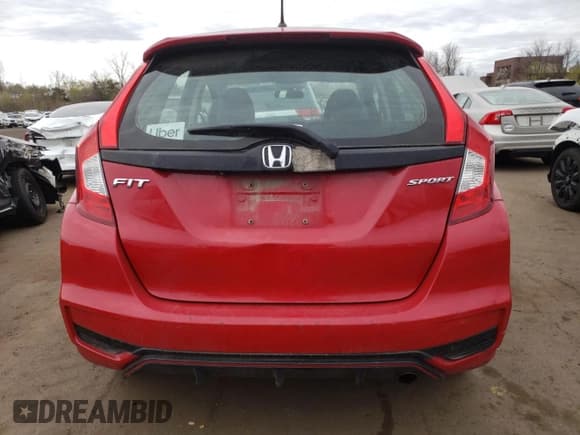 ✅ 2018 Honda Fit Sport • VIN: 3HGGK5G68JM711798 • Лот: 53860955. Опубликован ранее на Copart с пробегом 216 407 миль. Бесплатный доступ к архиву аукционных продаж из США и подробный отчёт об истории автомобиля на DreamBid. Изображение 6.