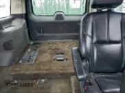 ✅ 2007 GMC Yukon Denali • VIN: 1GKFK63897J148035 • Lot: 94592295. Wystawiony na Copart z przebiegiem 207 657 mil. Bezpłatny archiwum sprzedaży aukcyjnych z USA i szczegółowy raport historii pojazdu na DreamBid. Zdjęcie 10.