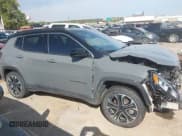 ✅ 2024 Jeep Compass Limited • VIN: 3C4NJDCN5RT581917 • Lot: 43504613. Wystawiony na IAAI z przebiegiem 56 081 mil. Bezpłatny archiwum sprzedaży aukcyjnych z USA i szczegółowy raport historii pojazdu na DreamBid. Zdjęcie 14.