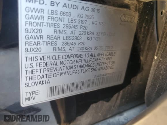 ✅ 2017 Audi Q7 Prestige • VIN: WA1VAAF71HD022620 • Лот: 93537845. Опубликован ранее на Copart с пробегом 78 563 миль. Бесплатный доступ к архиву аукционных продаж из США и подробный отчёт об истории автомобиля на DreamBid. Изображение 14.