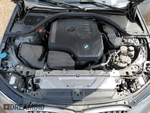 2023 BMW 3 Series 330i xDrive z VIN 3MW89FF04P8D64180, wystawiony jako Copart lot #70650175 z przebiegiem 19 552 mil mil oraz Czysty tytuł • Clean title. Historia ofert i sprzedaży dostępna na DreamBid. Obrazek 11.